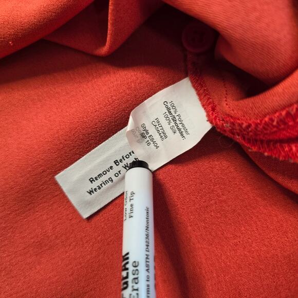 Madewell Red Short Sleeve Button Back Top Womens S Silk Trim High Low Crew Neck - Picture 8 of 8